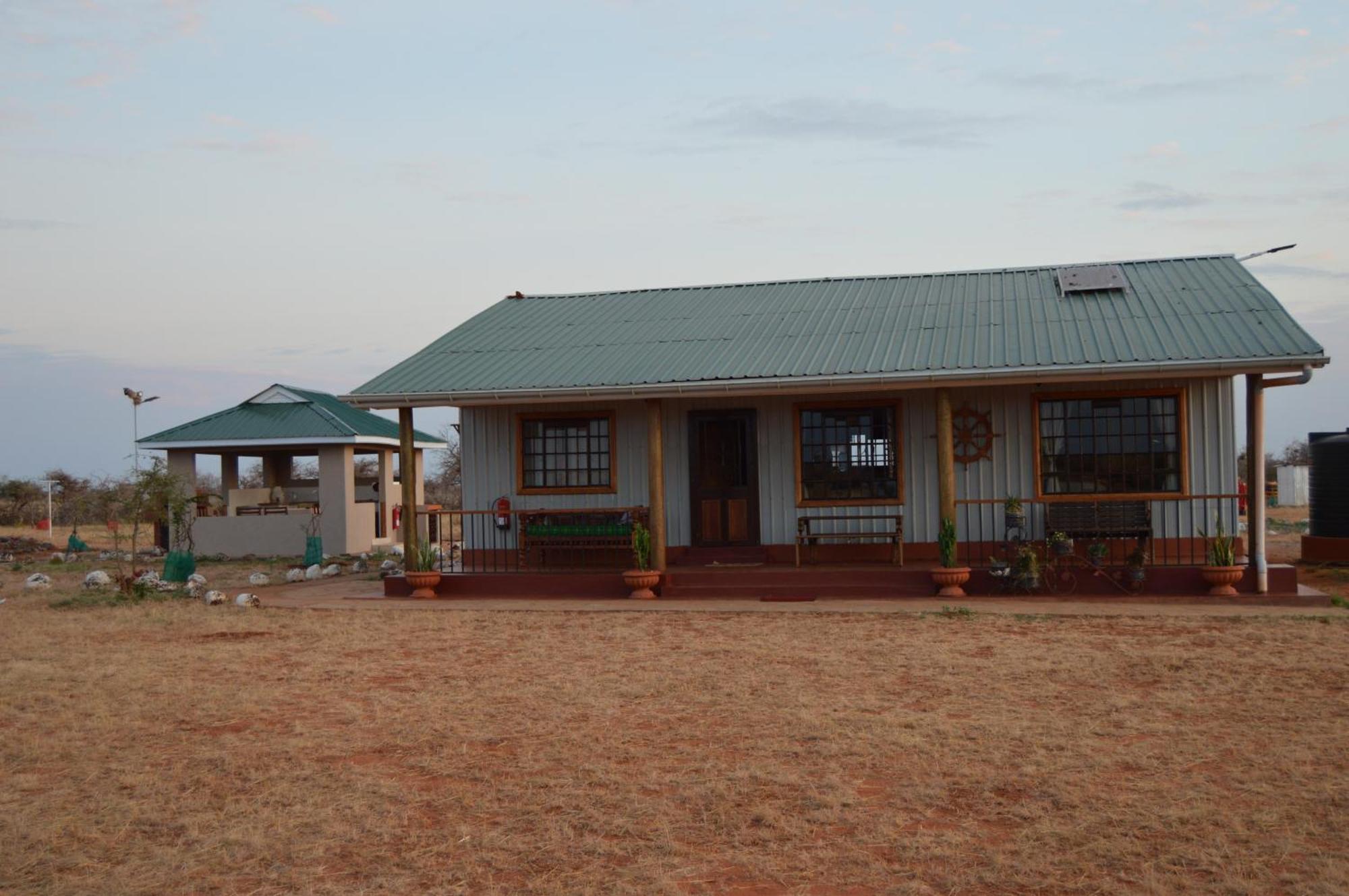 Wild Amboseli Ndovu Cottage. 外观 照片